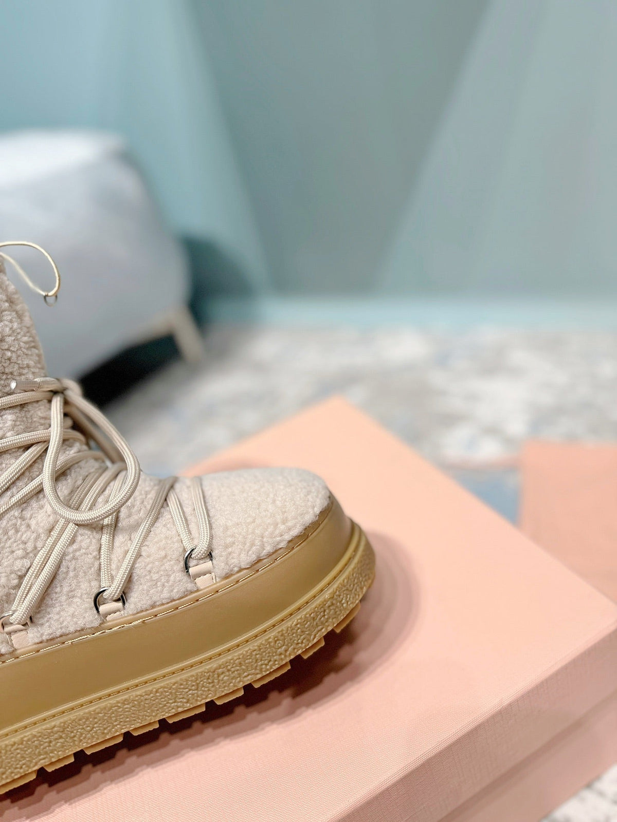 Miumiu 26s Ankle Snow Boots Beige Wool