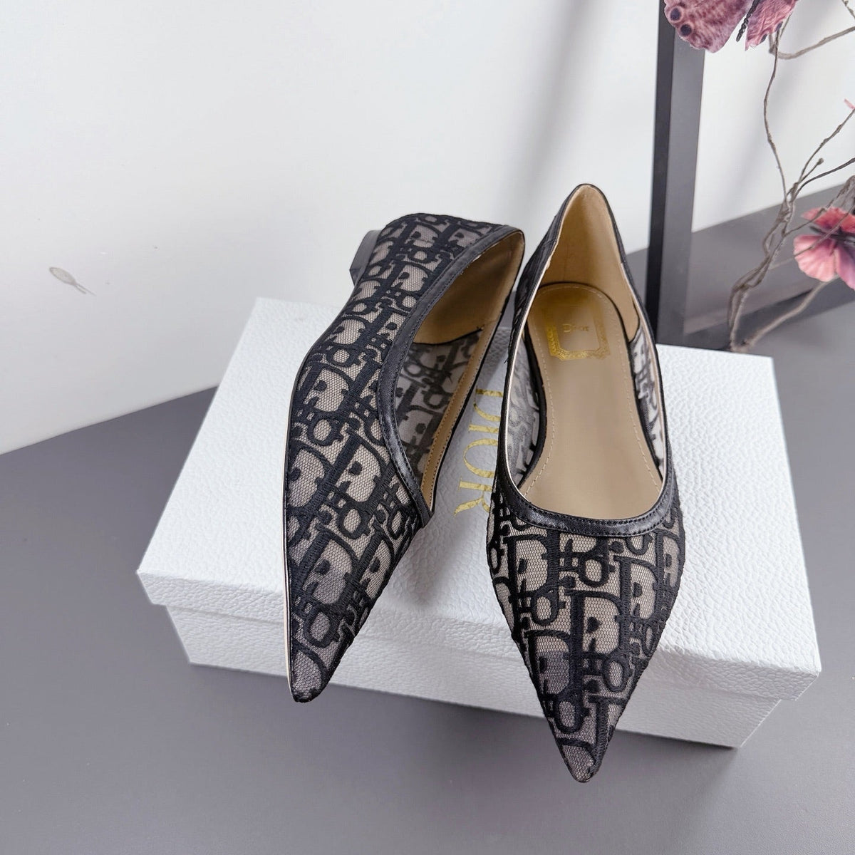 CD 2026 Cruise Ballet Flats Patent Calfskin 157650