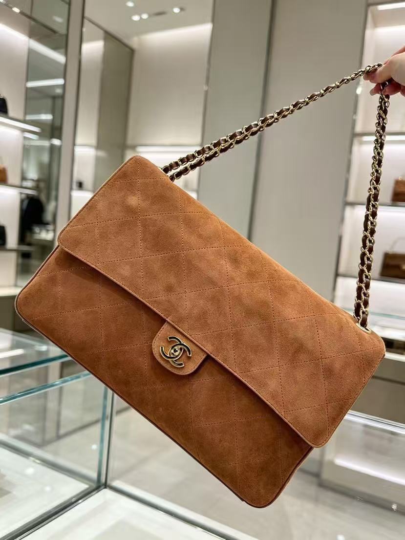 CC Souplissimo Maxi Flap 38.5cm Handbag Camel Suede Calfskin