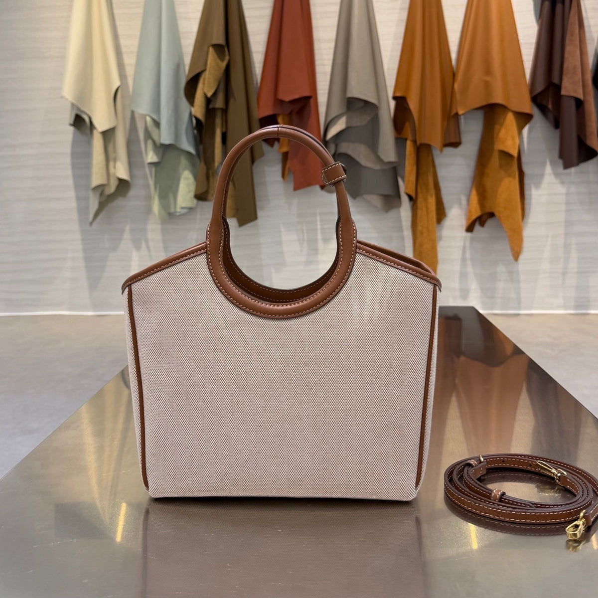 MiuMiu 2026 Tote Bag 22cm Ivory Canvas Leather