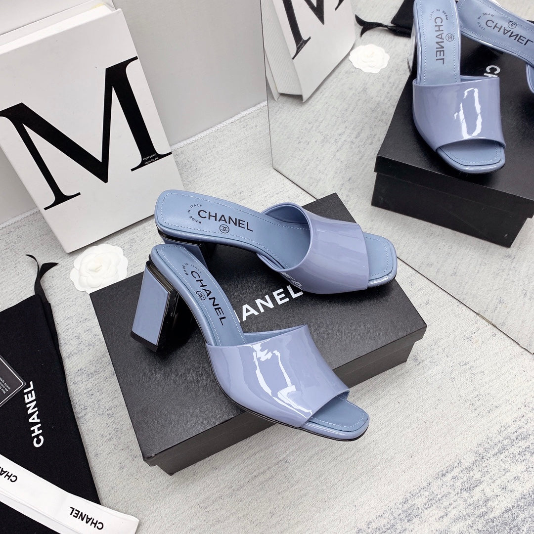 CC 26s Mules Sandals Patent Leather 162898