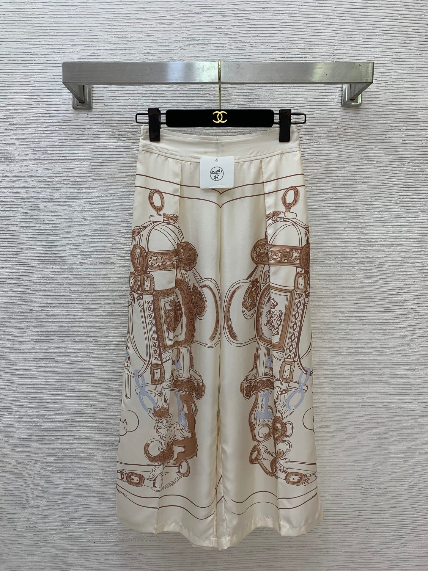 HM Brides de Gala Gold Sweater & Trousers Set Silk 402615