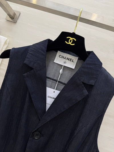Chanel 2026 Clingy Sleeveless Denim Jumpsuit Blue Cotton 377394