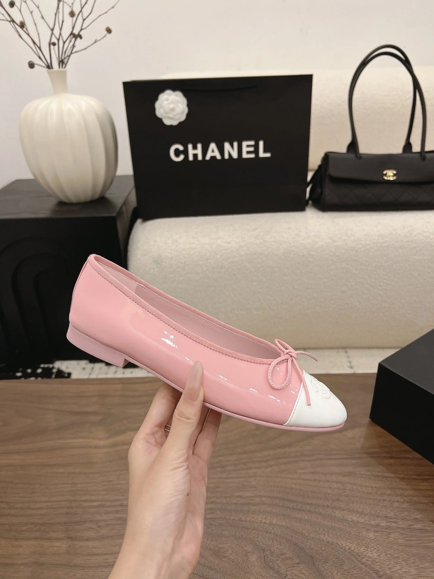 Chanel 2026 Ballet Flat Patent Leather 897526