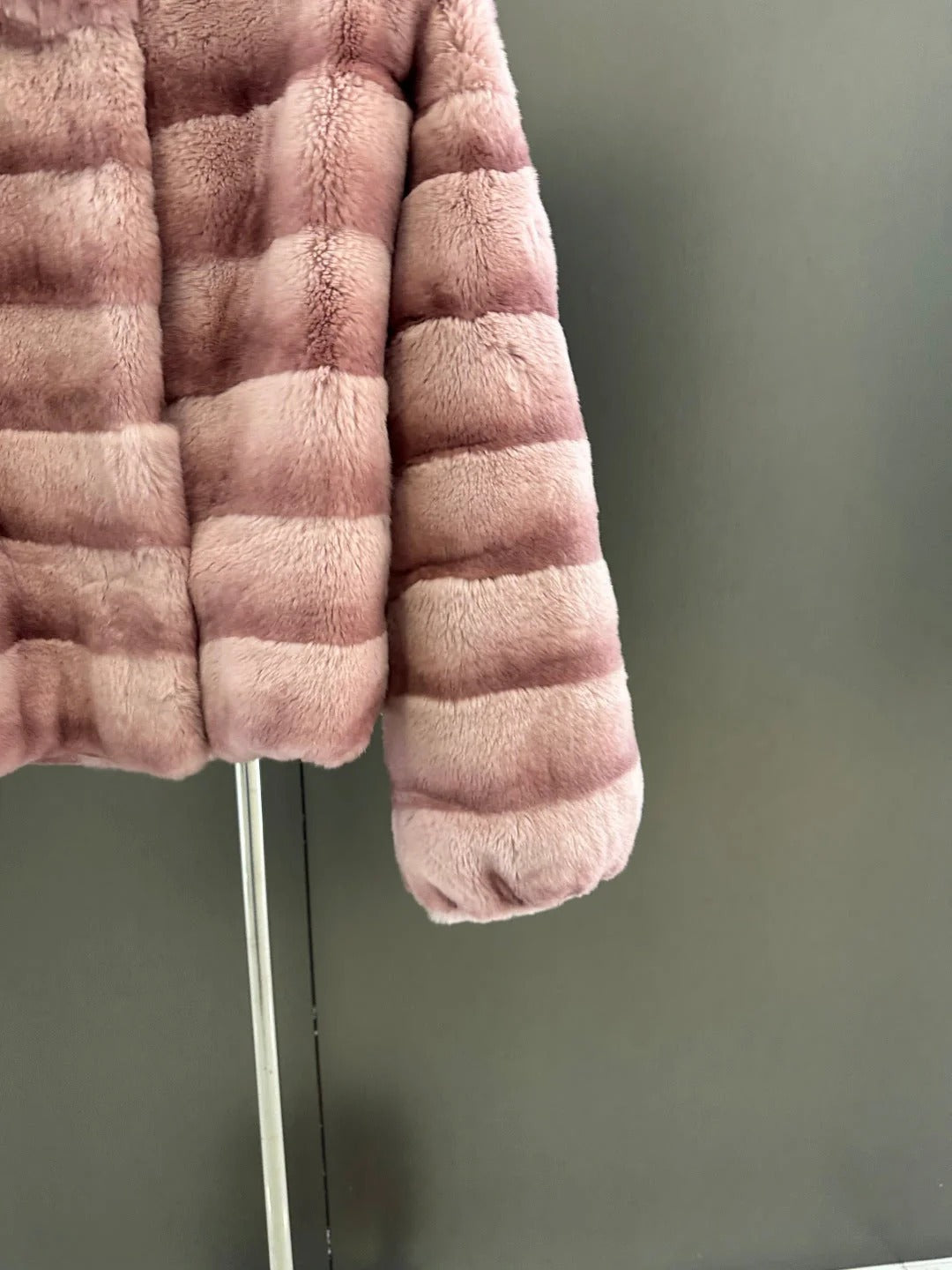DIOR 25S RABBIT FUR JACKET 736