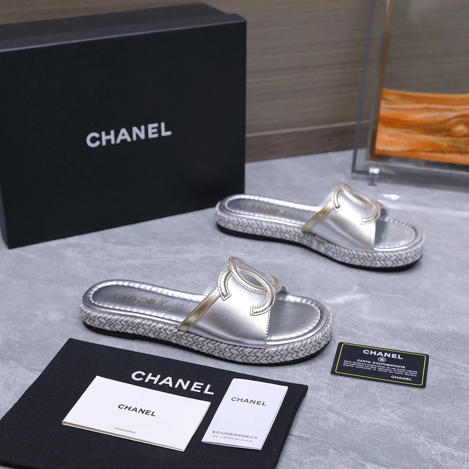 Chanel 2026 Slippers Silver Sheepskin 758398