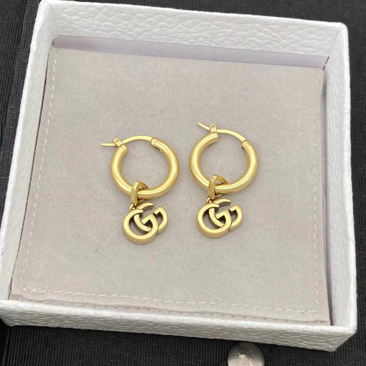 GG Running Gold Drop Earrings