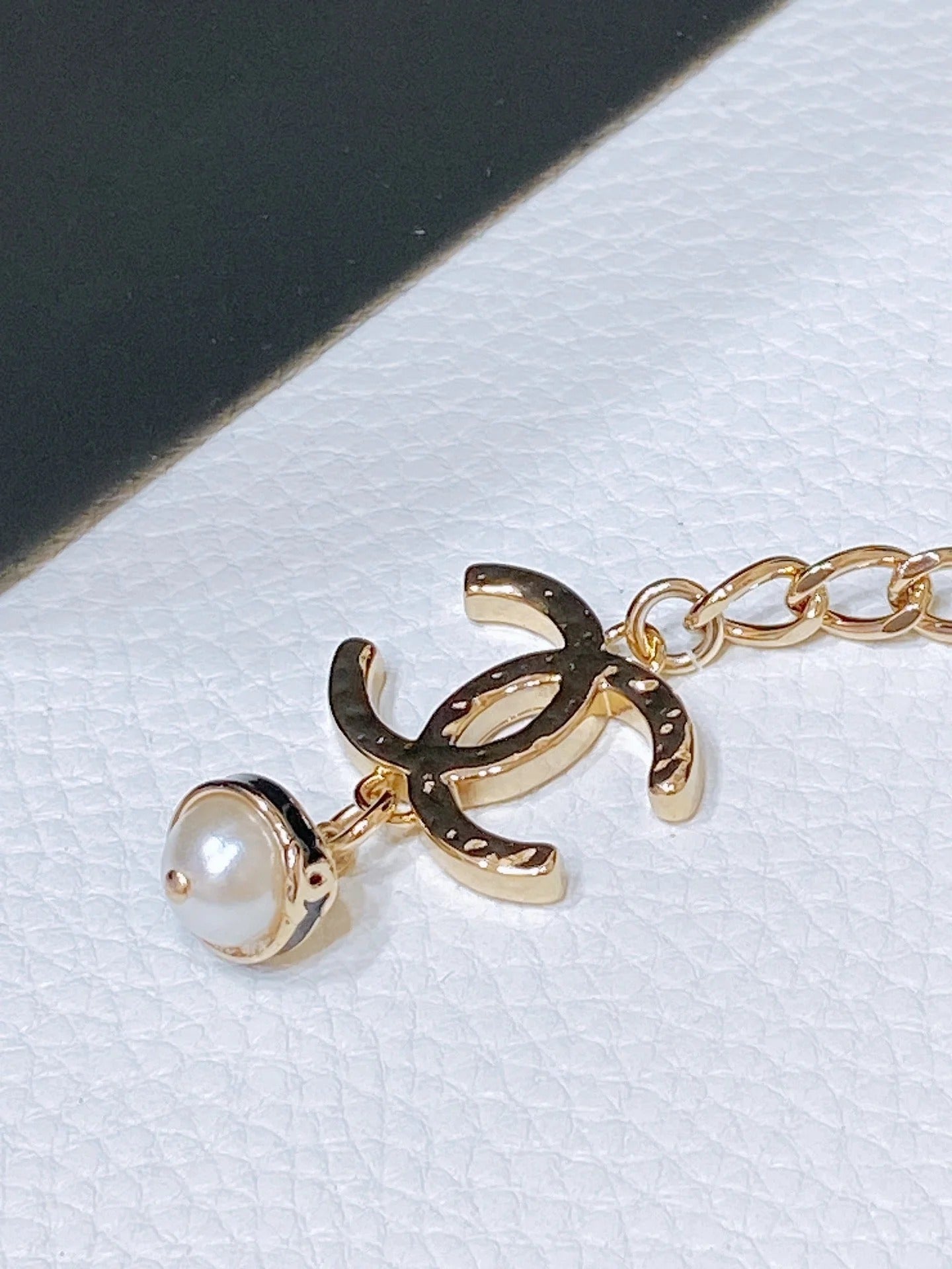 Chanel 2026 Two-Tone Pearl CC Layered Necklace Belt
