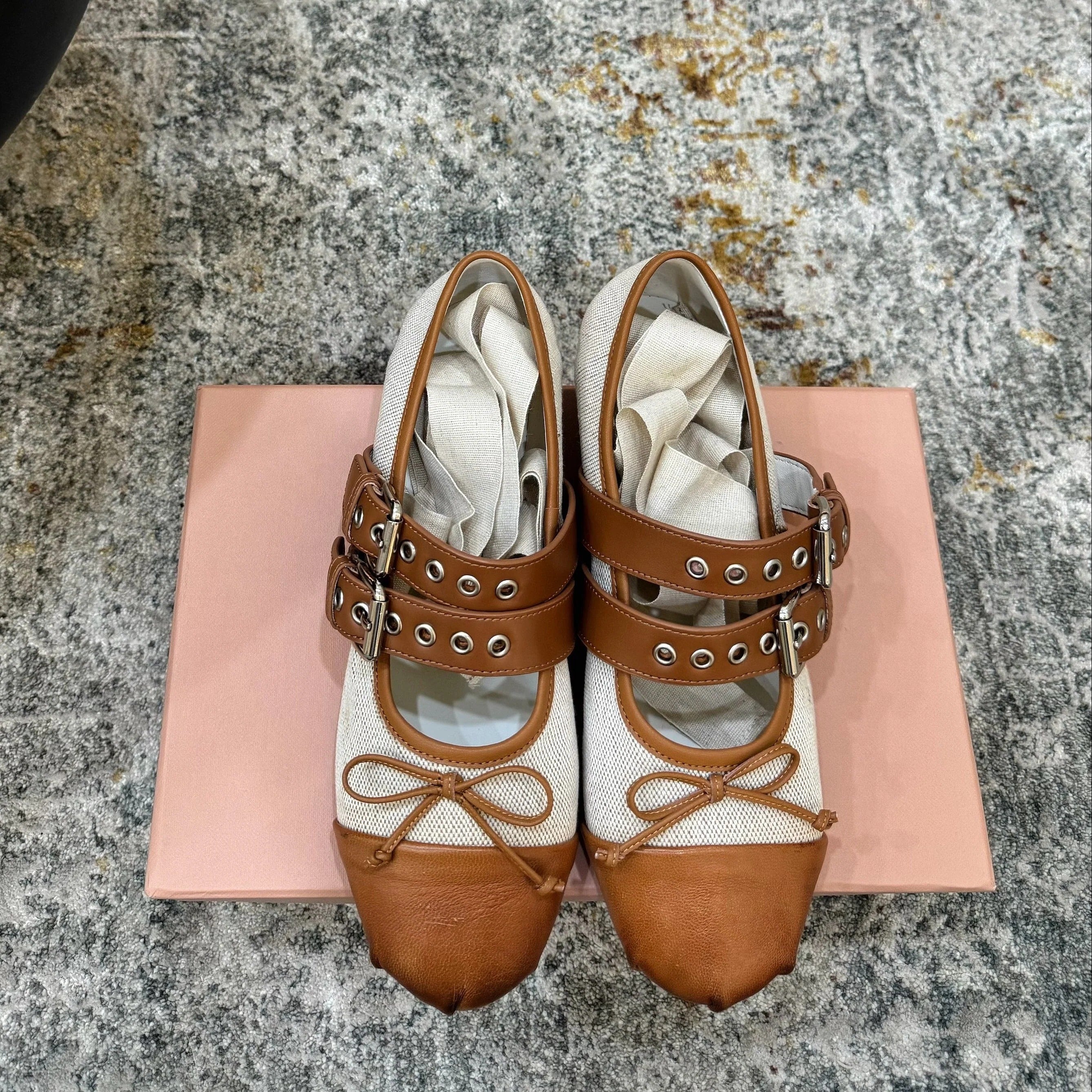 Miumiu 26ss Ballet Flat Ivory Camel Canvas Cowhide 709811
