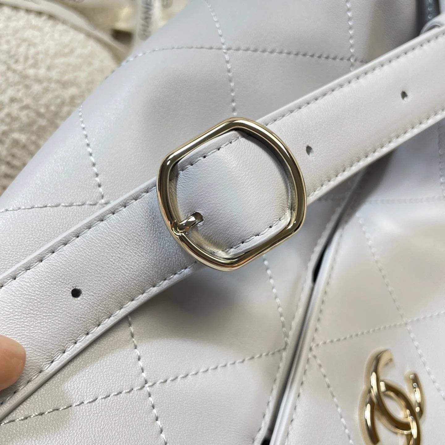 Chanel 2026 Hobo Shoulder Bag 34cm Lambskin With Light Gold Logo