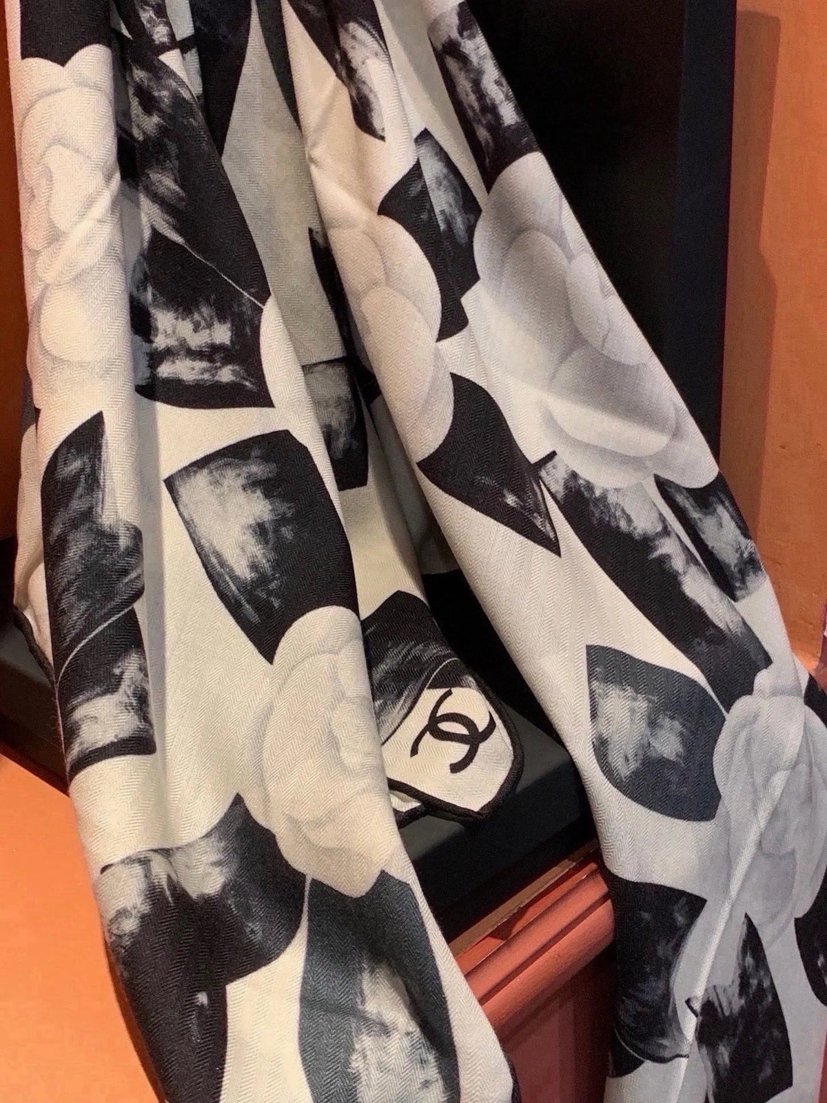 Chanel 2026 Camellia Flower Scarf 140cm Black White Silk And Cashmere 214943