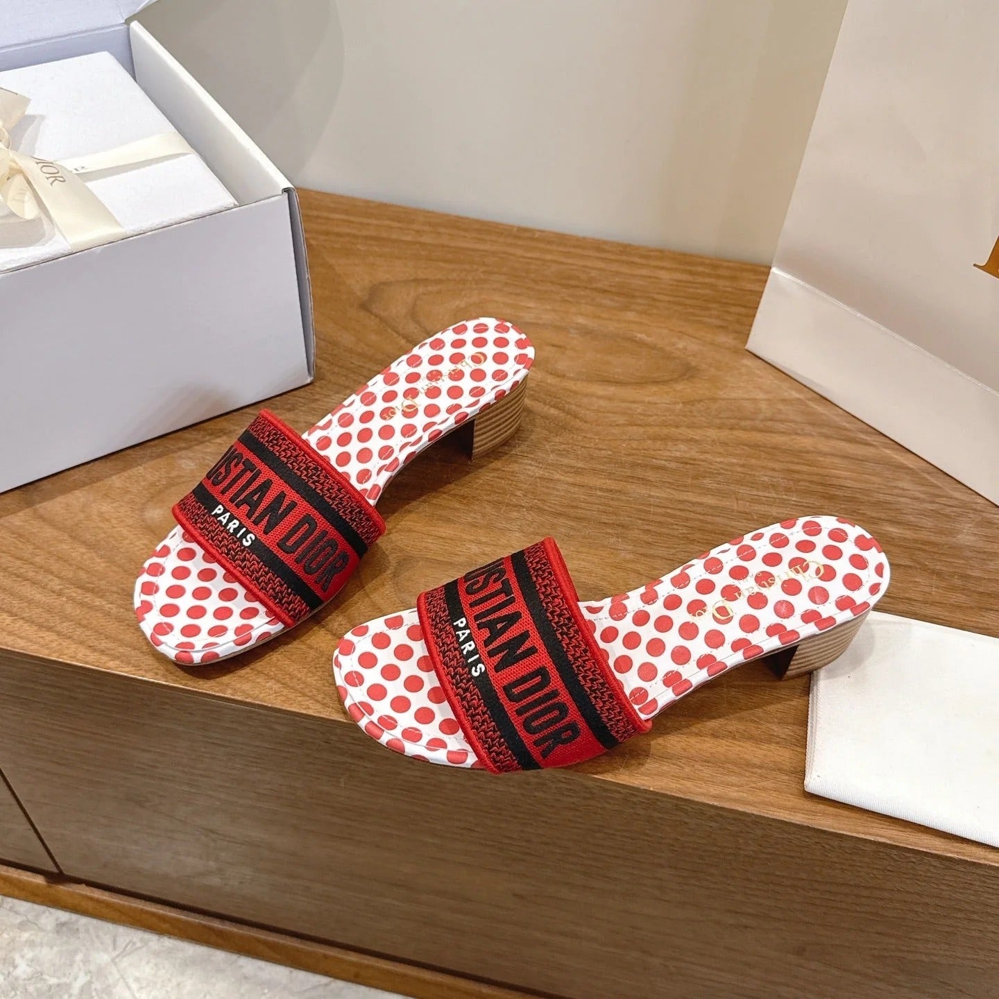 CD 26s Embroidered Sandals Canvas Cowhide 685577