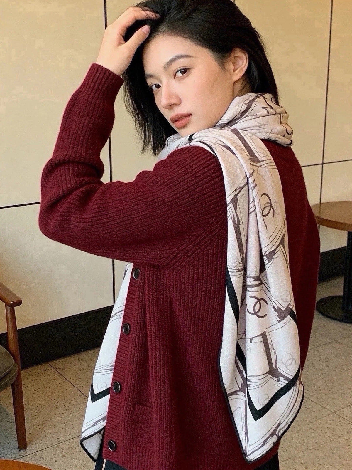 Chanel 2026 Geometric Scarf 135cm Black White Silk And Cashmere 214969