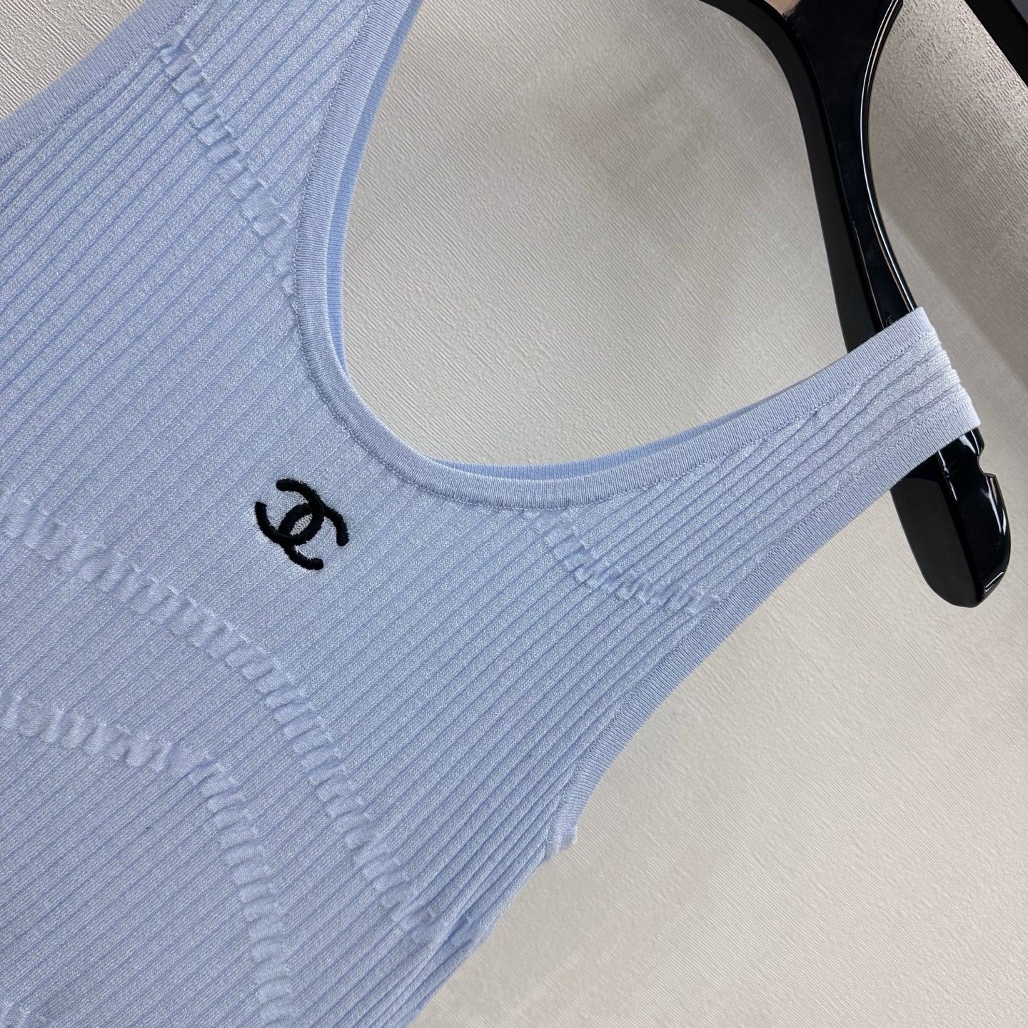 Chanel 2026 Knitted Vest Wool 636007