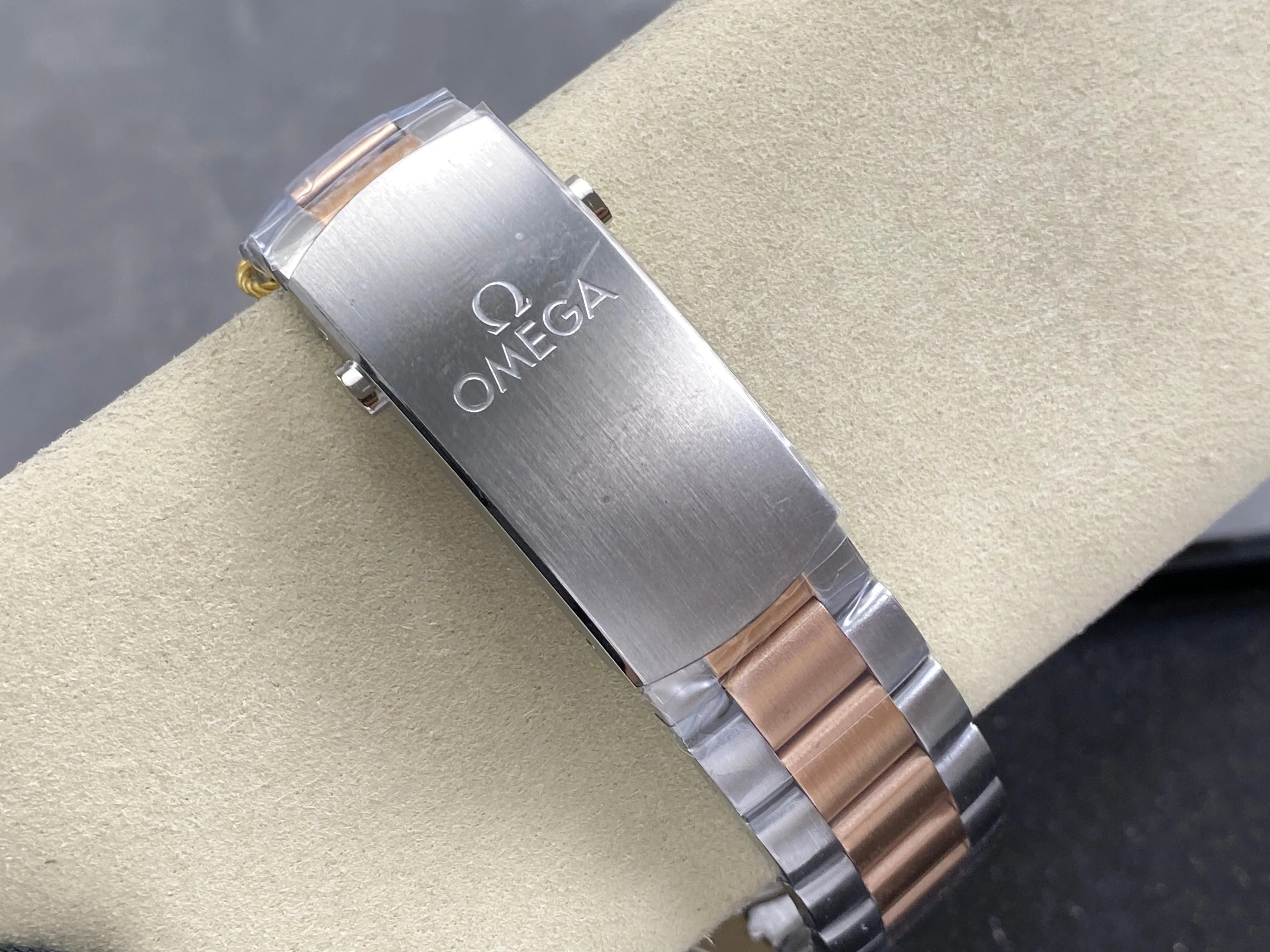 Omega Seamaster 46mm Blue Dial Pink Gold Steel
