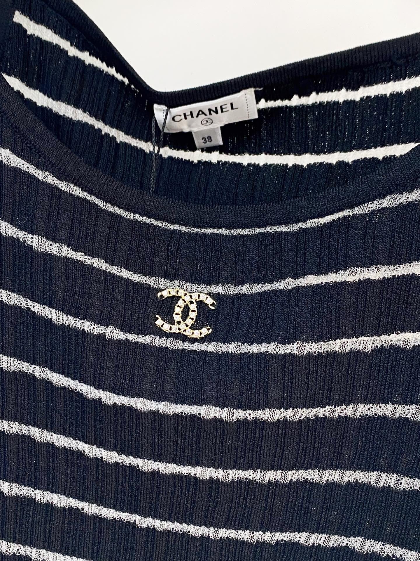 Chanel Vest Black in Polyester 273022