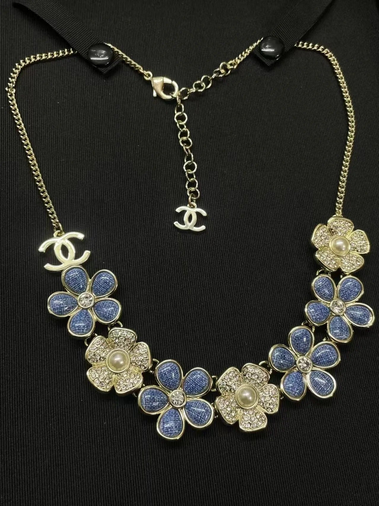 Chanel Flower Cruise 26 Blue Gold Necklace