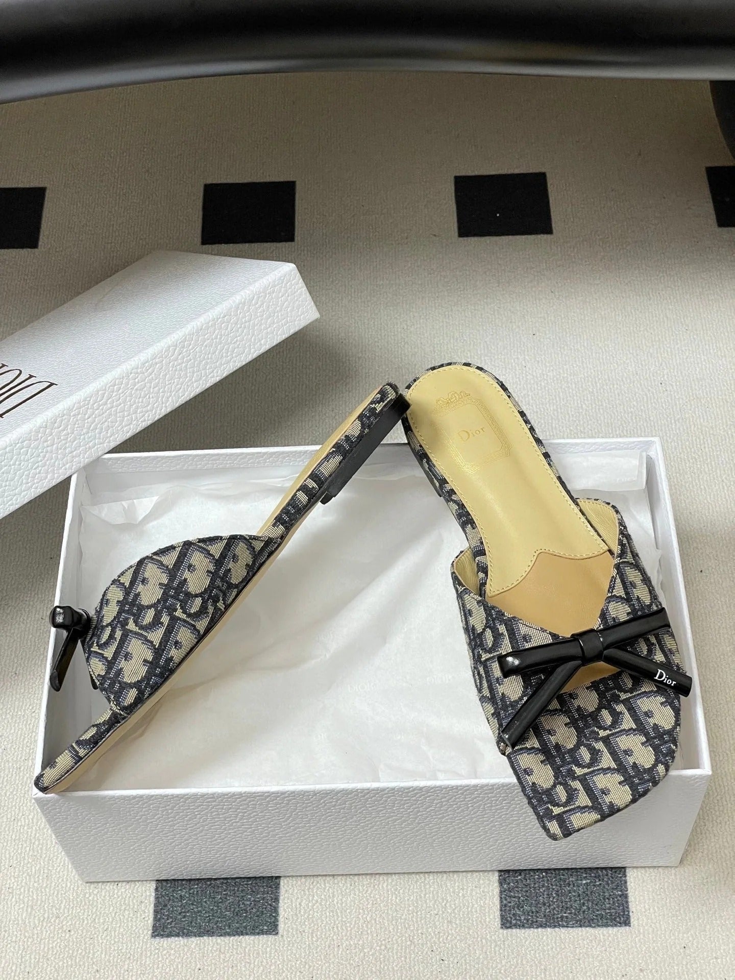 Dior 2026 Bow Slipper Canvas Calfskin 911148