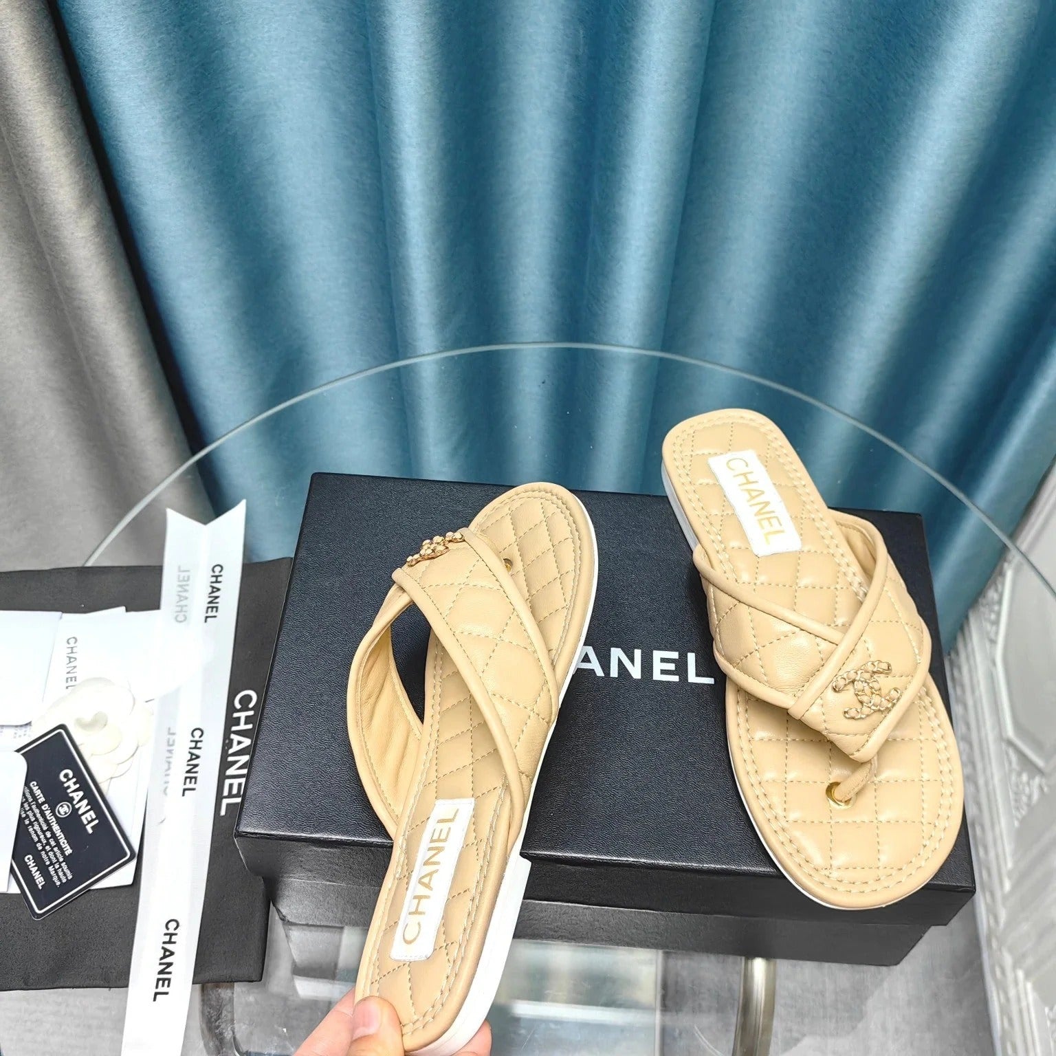 Chanel 26P Flip-Flops Beige in Calfskin 712315