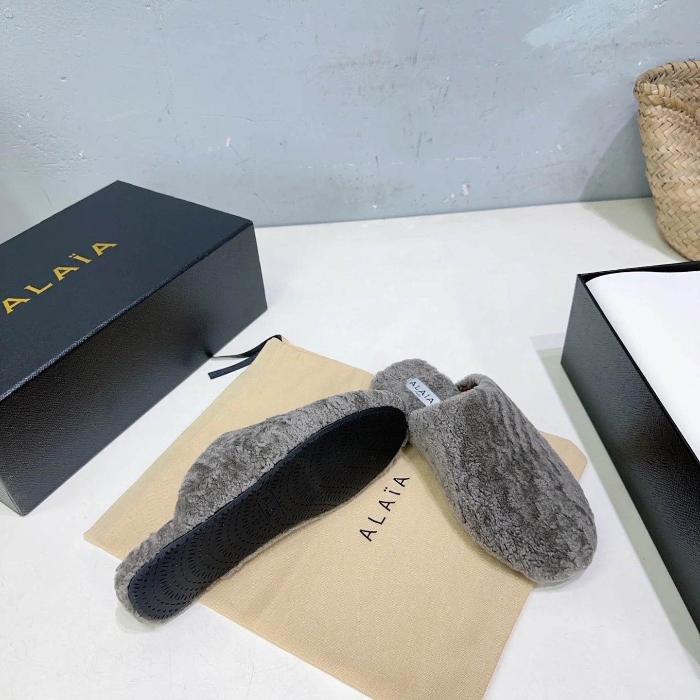 ALAIA 25 Fur Mule Slipper Grey in Lambswool 629515