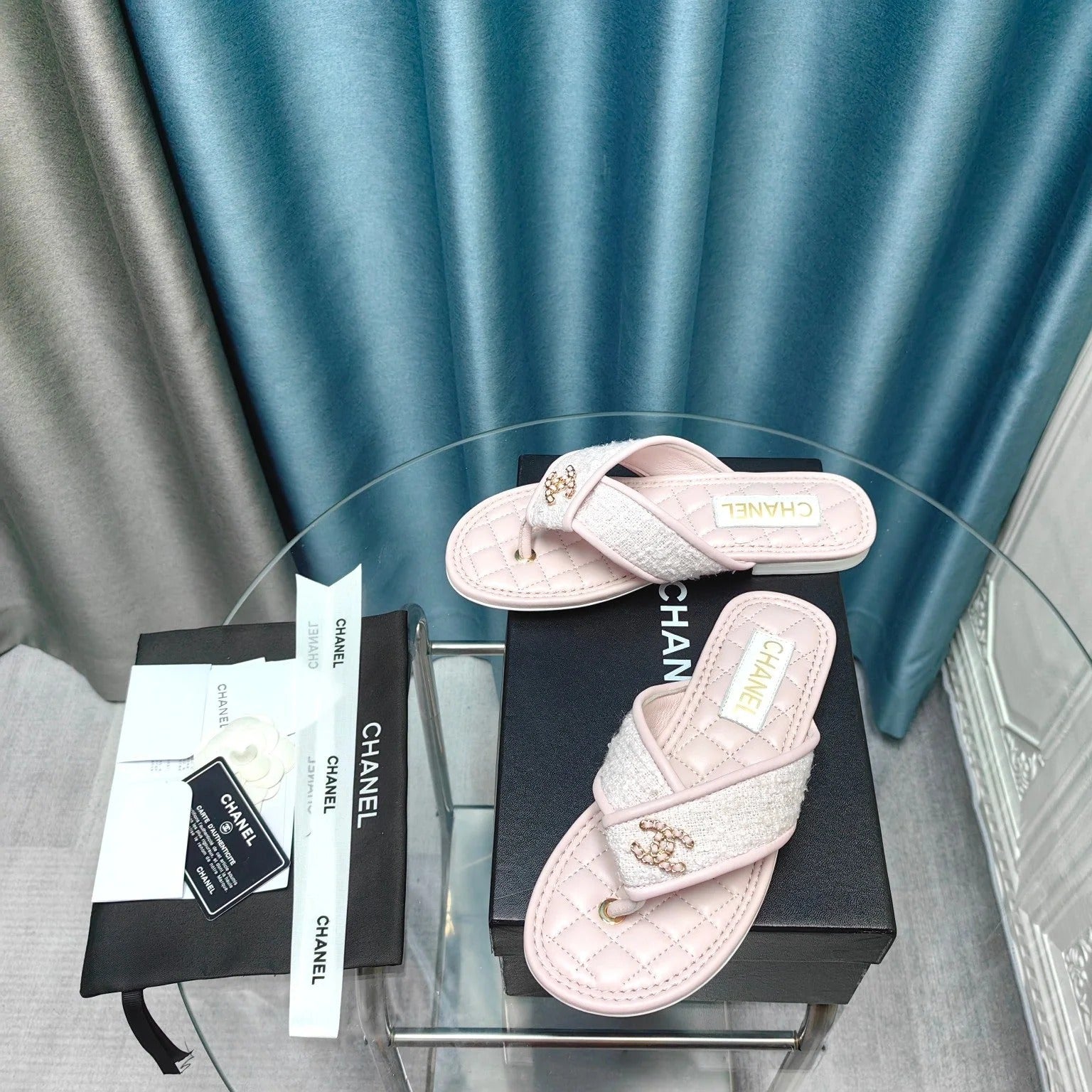 Chanel 26P Flip-Flops Light Pink in Woven 712317