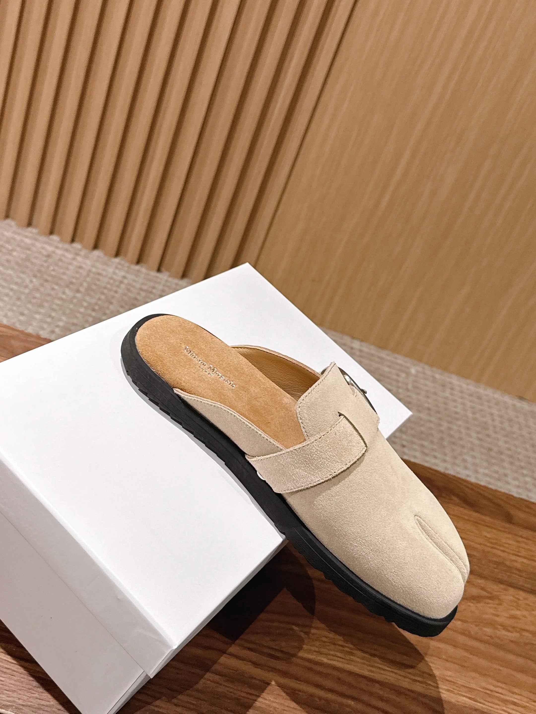 Maison Margiela 2026 Buckle Slipper Suede Leather 921762