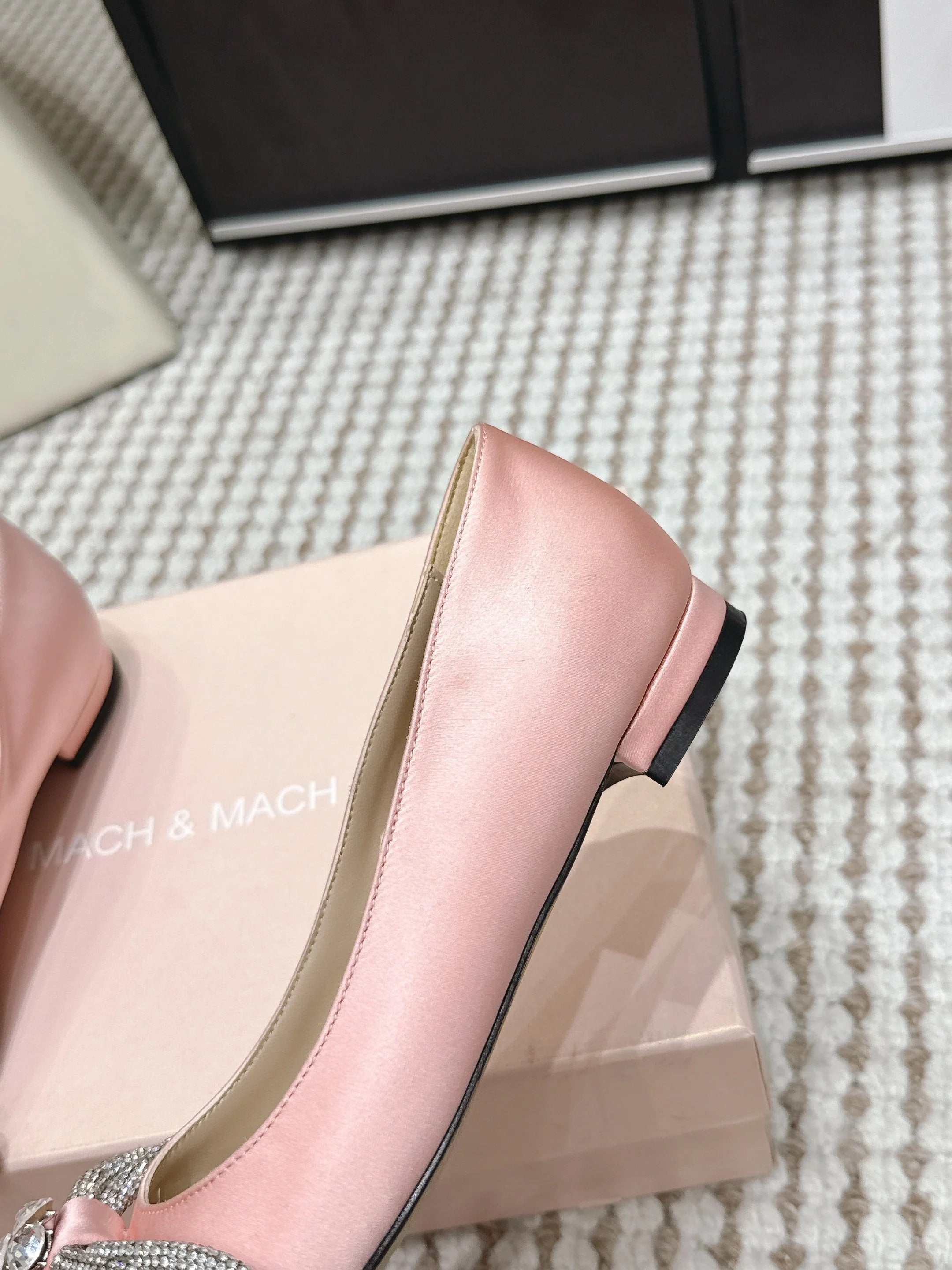 Mach & Mach 26SS Rhinestone Bow Flats Light Pink in Silk 722450