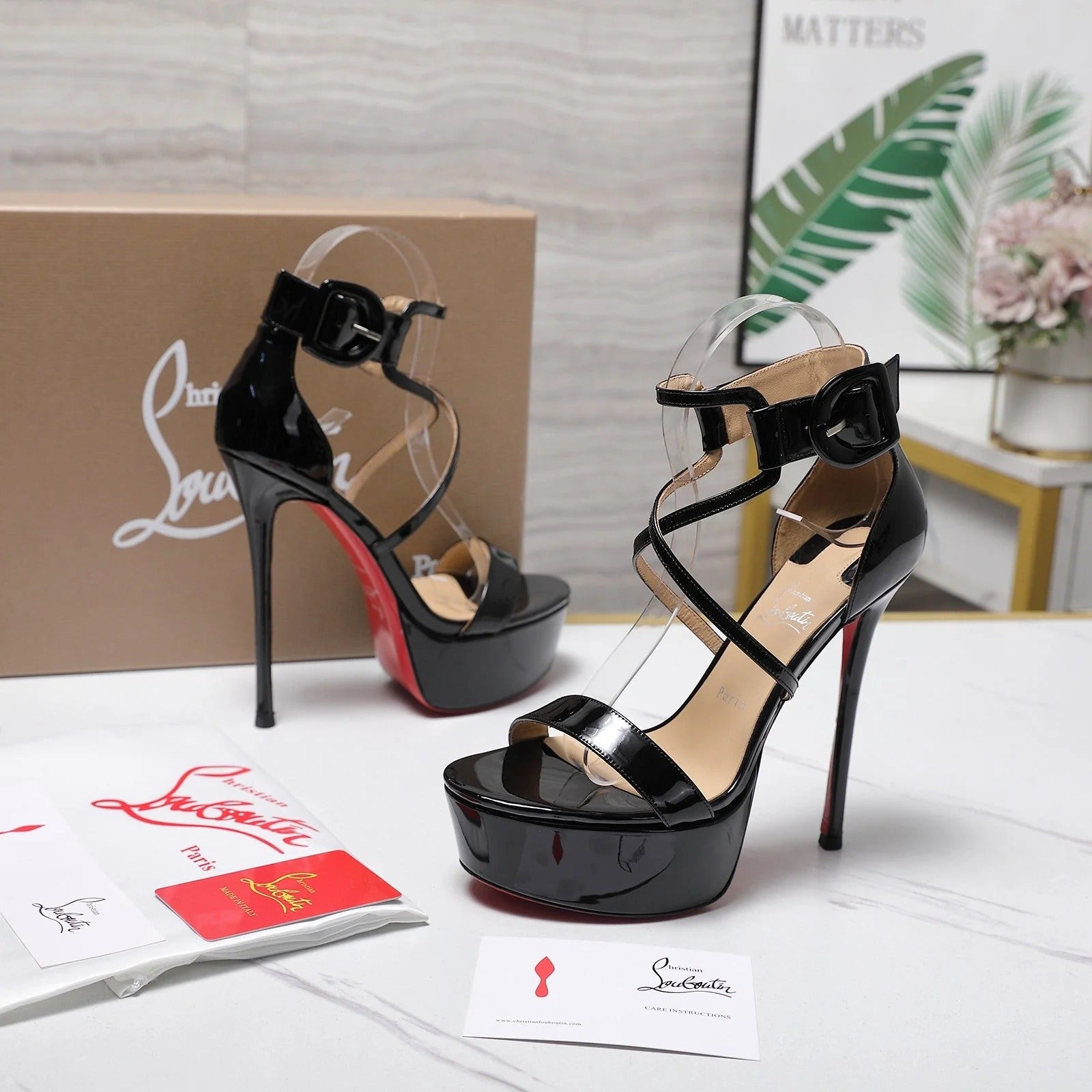 CL Platform Sandal Patent Leather 864014