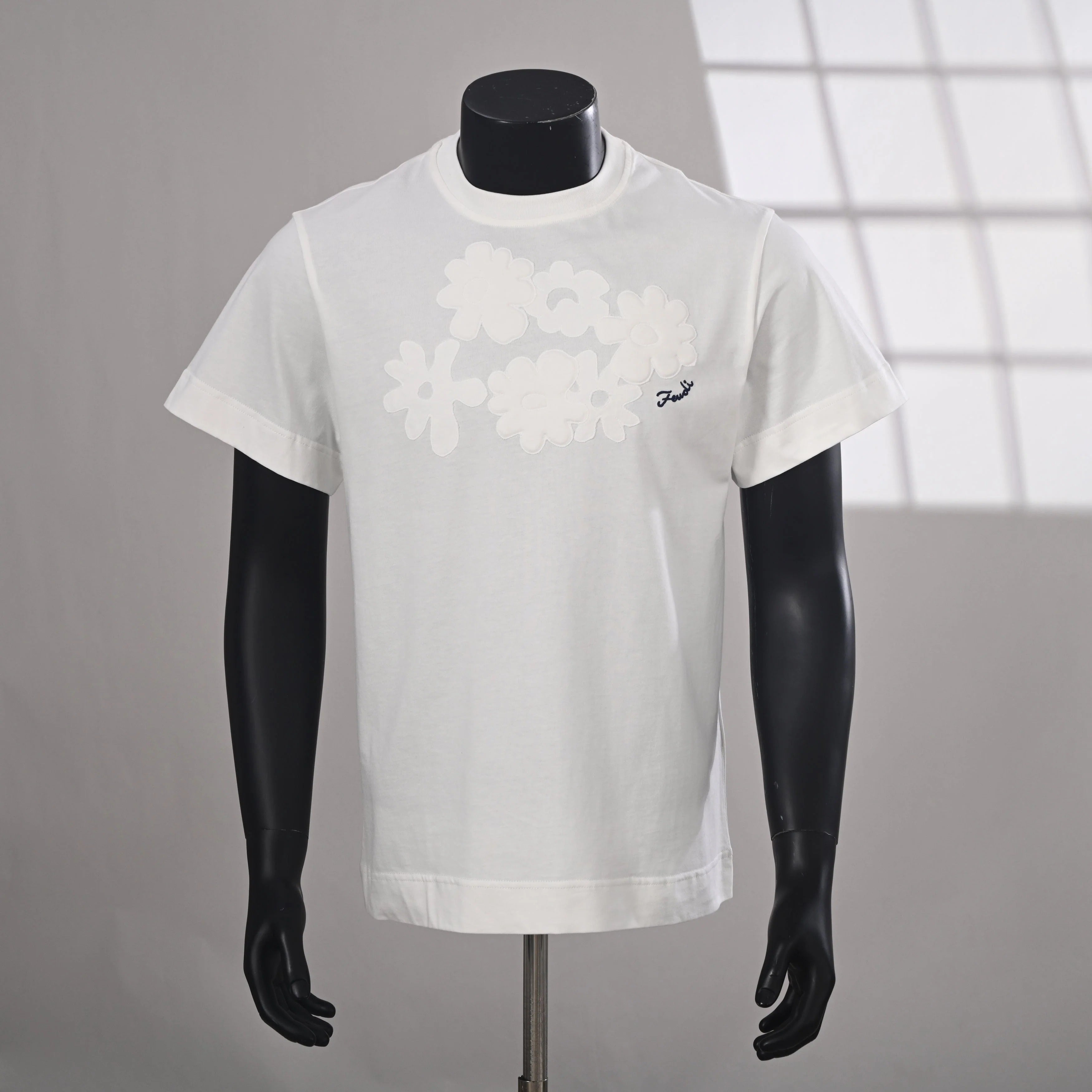 Fendi 2026 Men's Floral Embroidered T-Shirt Cream Pure Cotton 827722