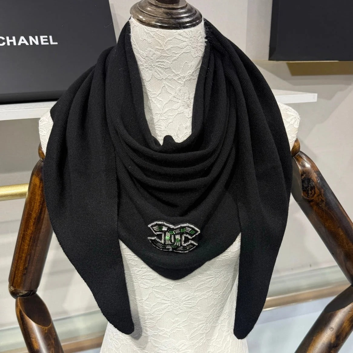 Chanel 2026 Logo CC Triangle Scarf 190cm Wool 217109