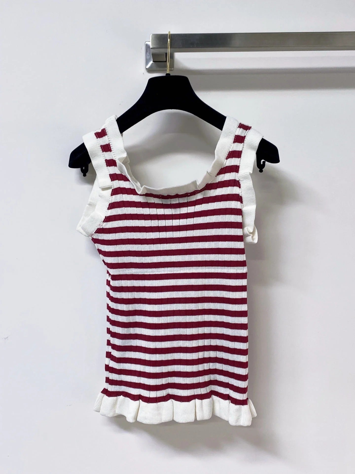 Miu Miu Short-Sleeve T-Shirt Red White in Acrylic 305823