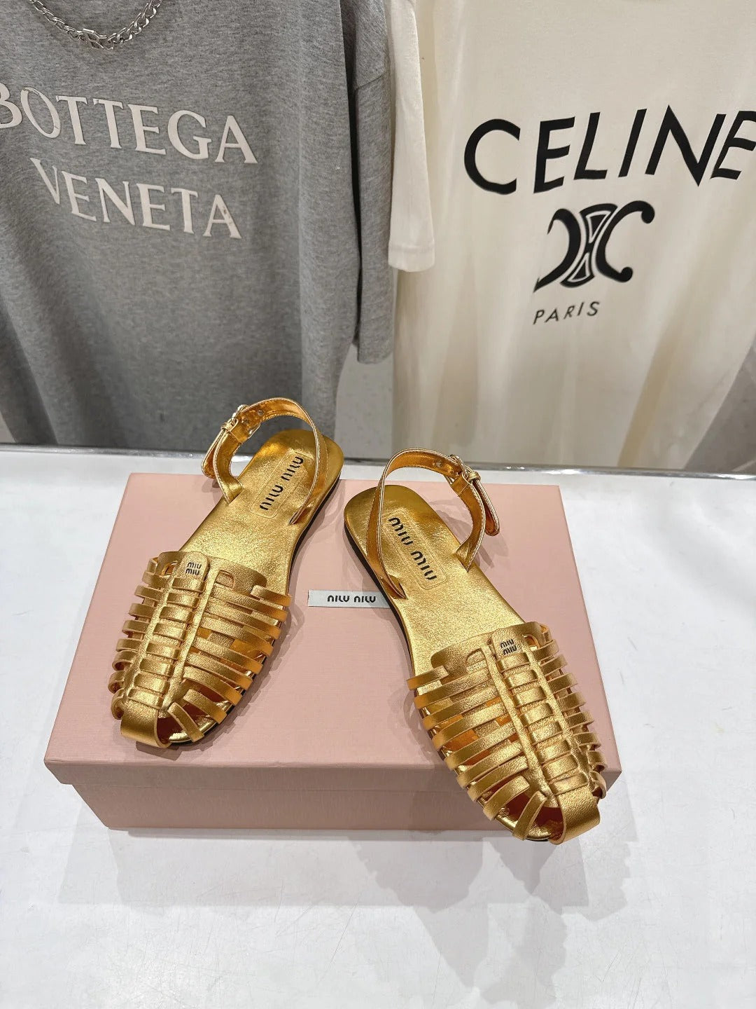 Miumiu 26ss Flat Sandals Woven Lambskin 713092
