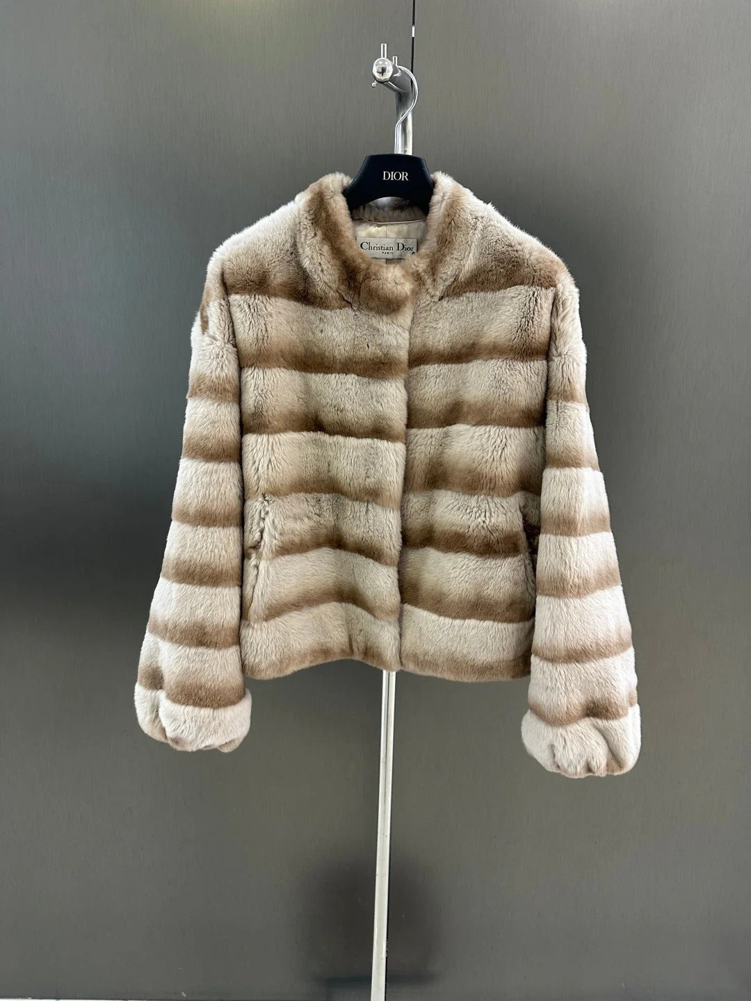 DIOR 25S RABBIT FUR JACKET 737