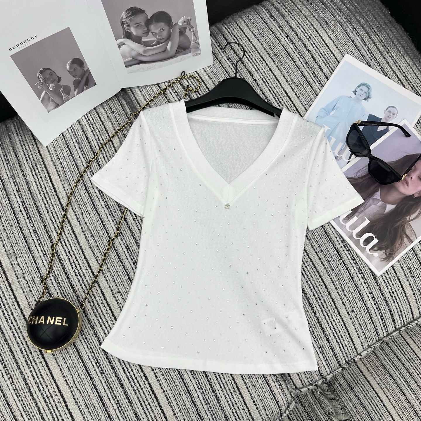 Chanel 2026 Collar Short-sleeved Top With Rhinestone Cotton 367862