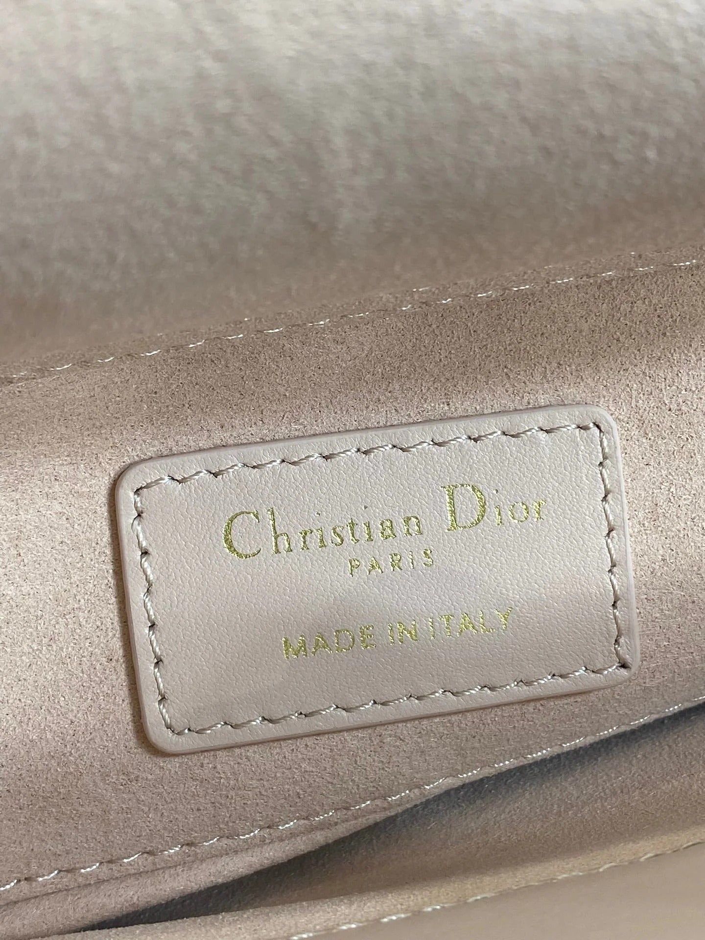 Dior 2026 Bow D-Joy Micro Bag Power Pink Lambskin 284125