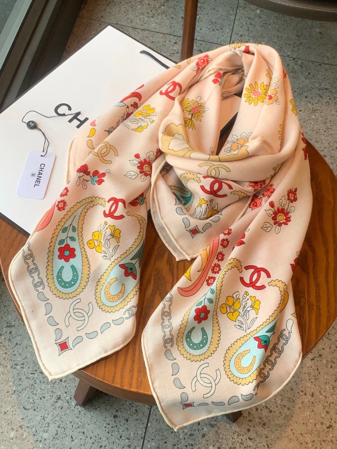 Chanel 26s Scarf 140 In Cashmere Silk 306129