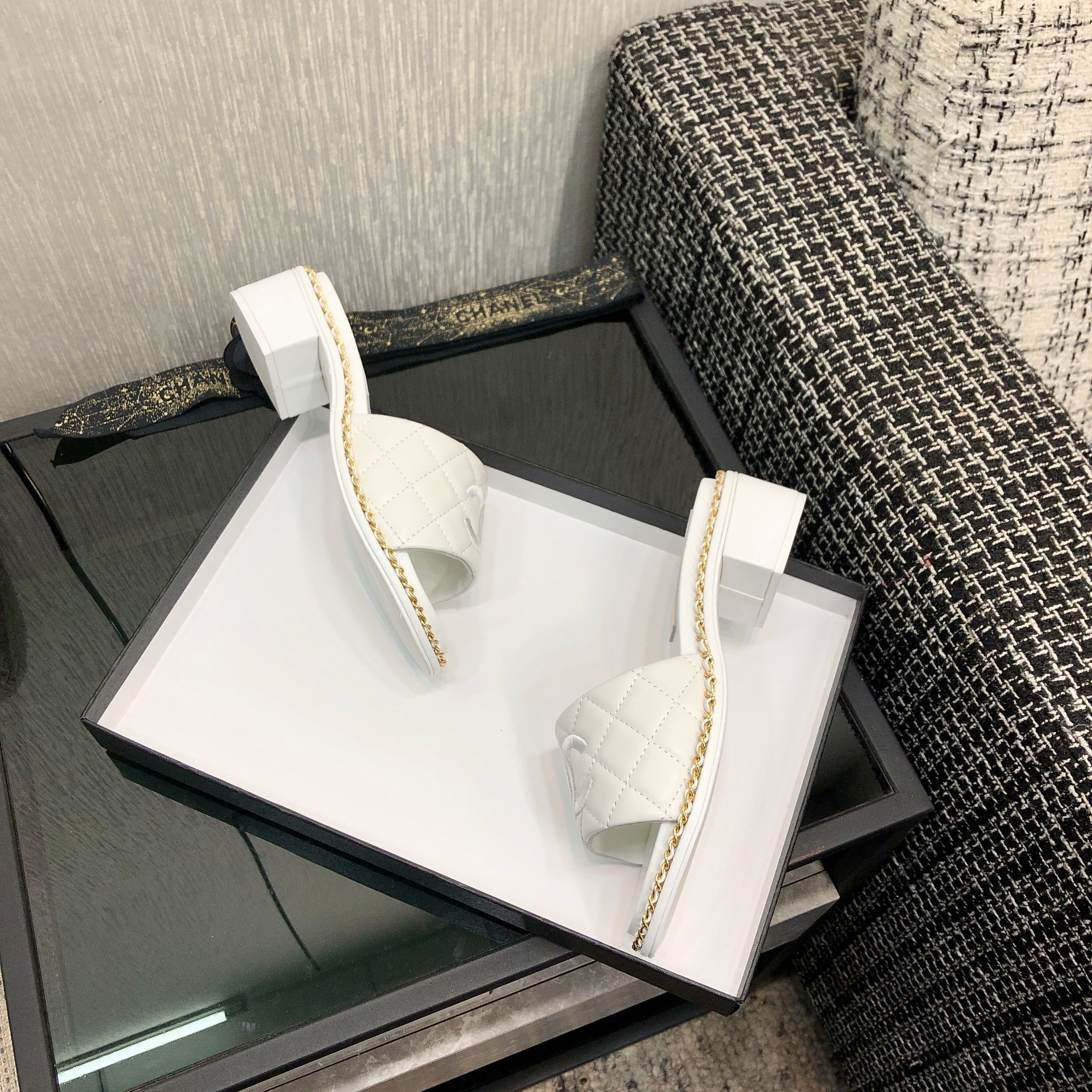 CC 25P Chain High-Heel Sandals White Lambskin 602483