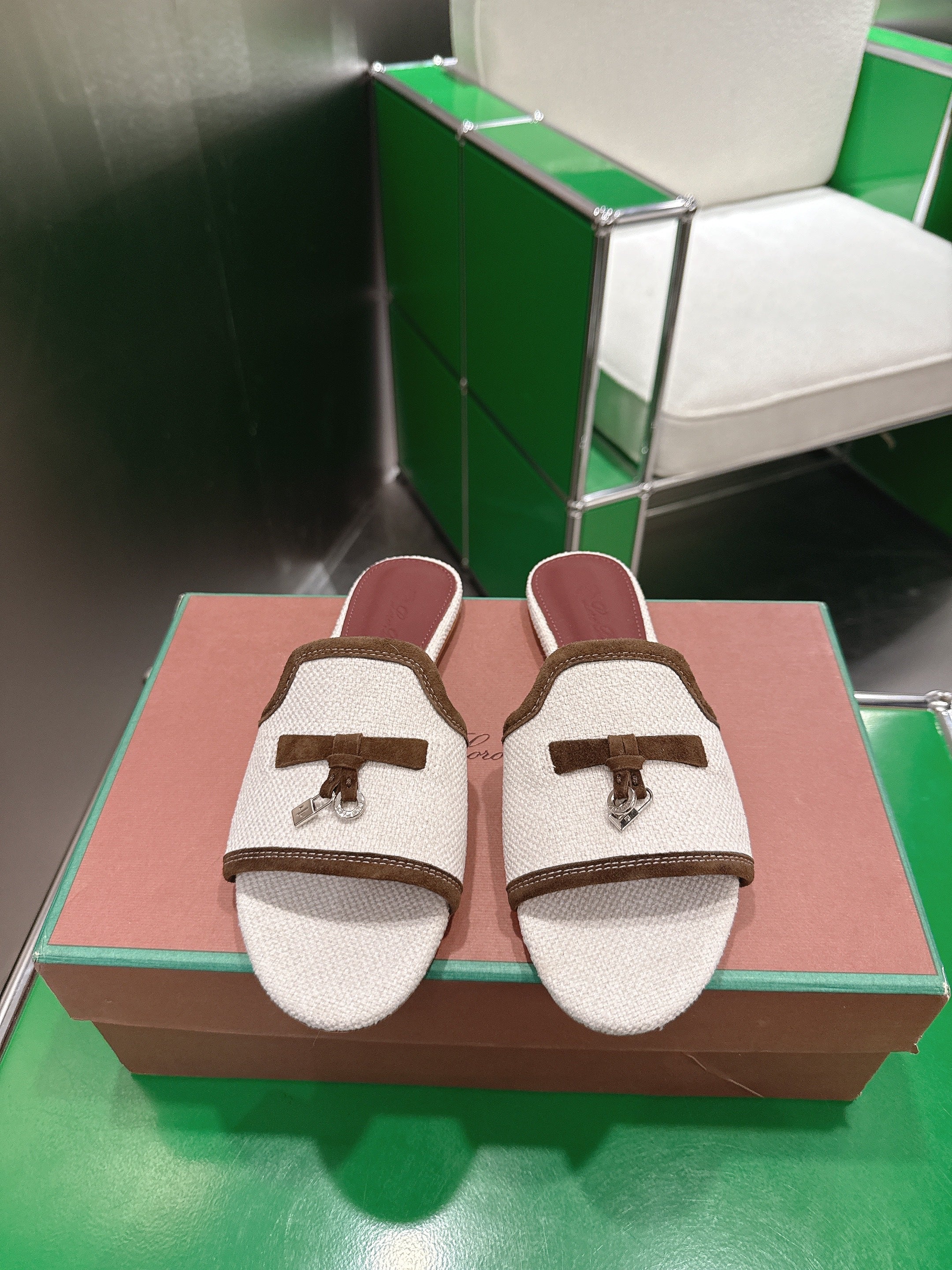 LP Summer Charm Slipper Caramel Sugar Sheep Fabric 632134