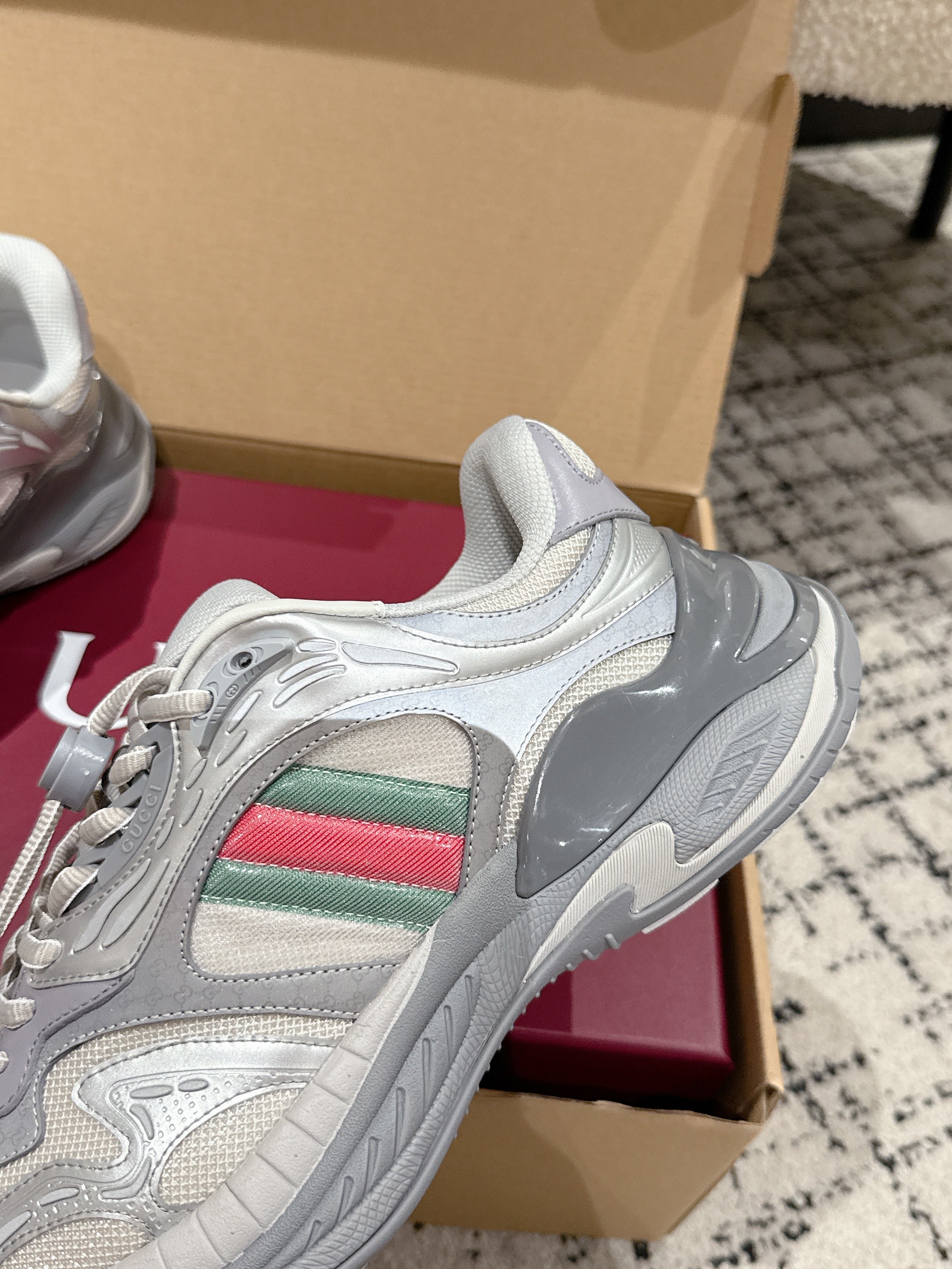 GG Rhyton Leather Sneakers White and Silver Leather 514914