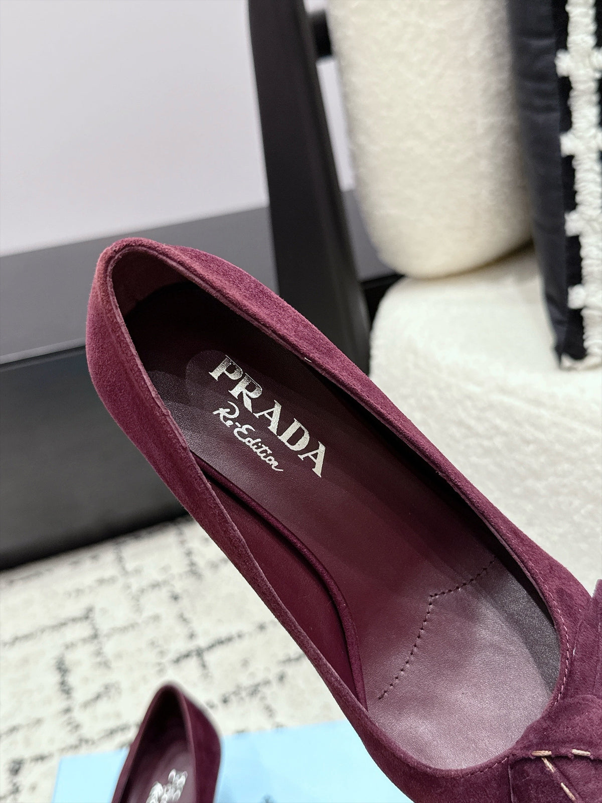 Prada Floral Detail Pumps 5.5cm Burgundy Suede 120980
