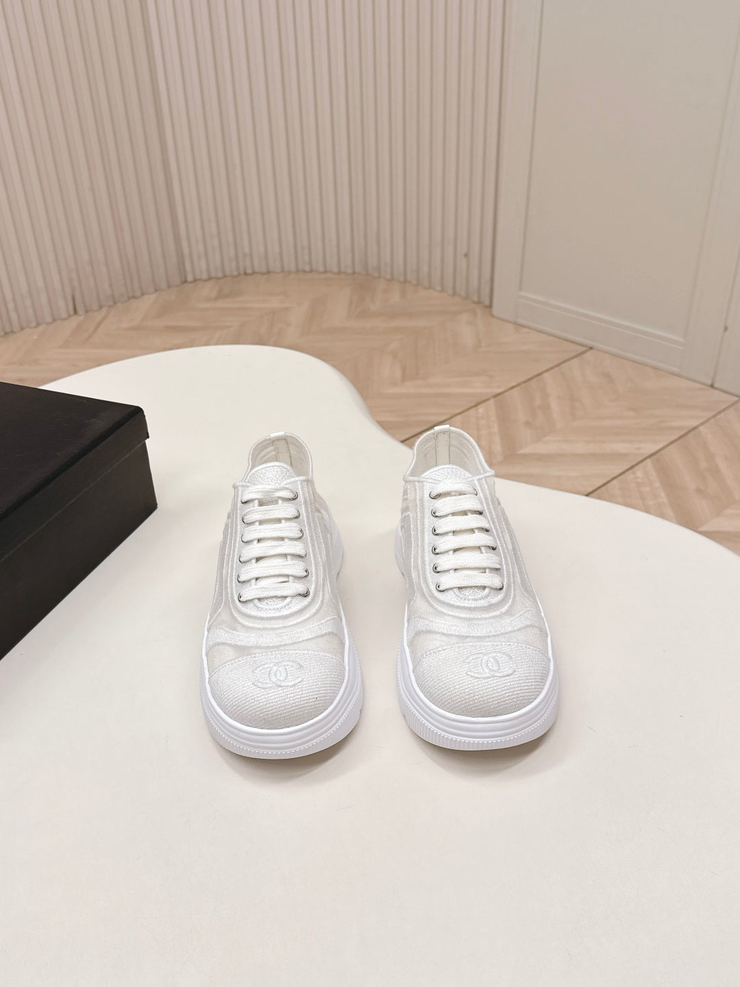 CC 26s Sneaker White Mesh Fiber 612014