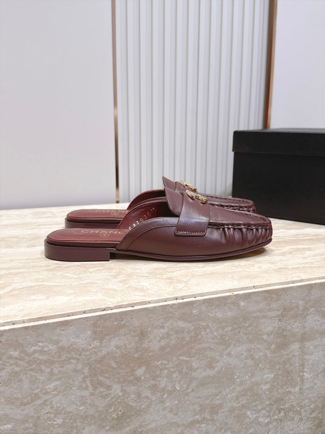 CC 26s Ruffled Mules Burgundy Glossy Sheepskin 992380