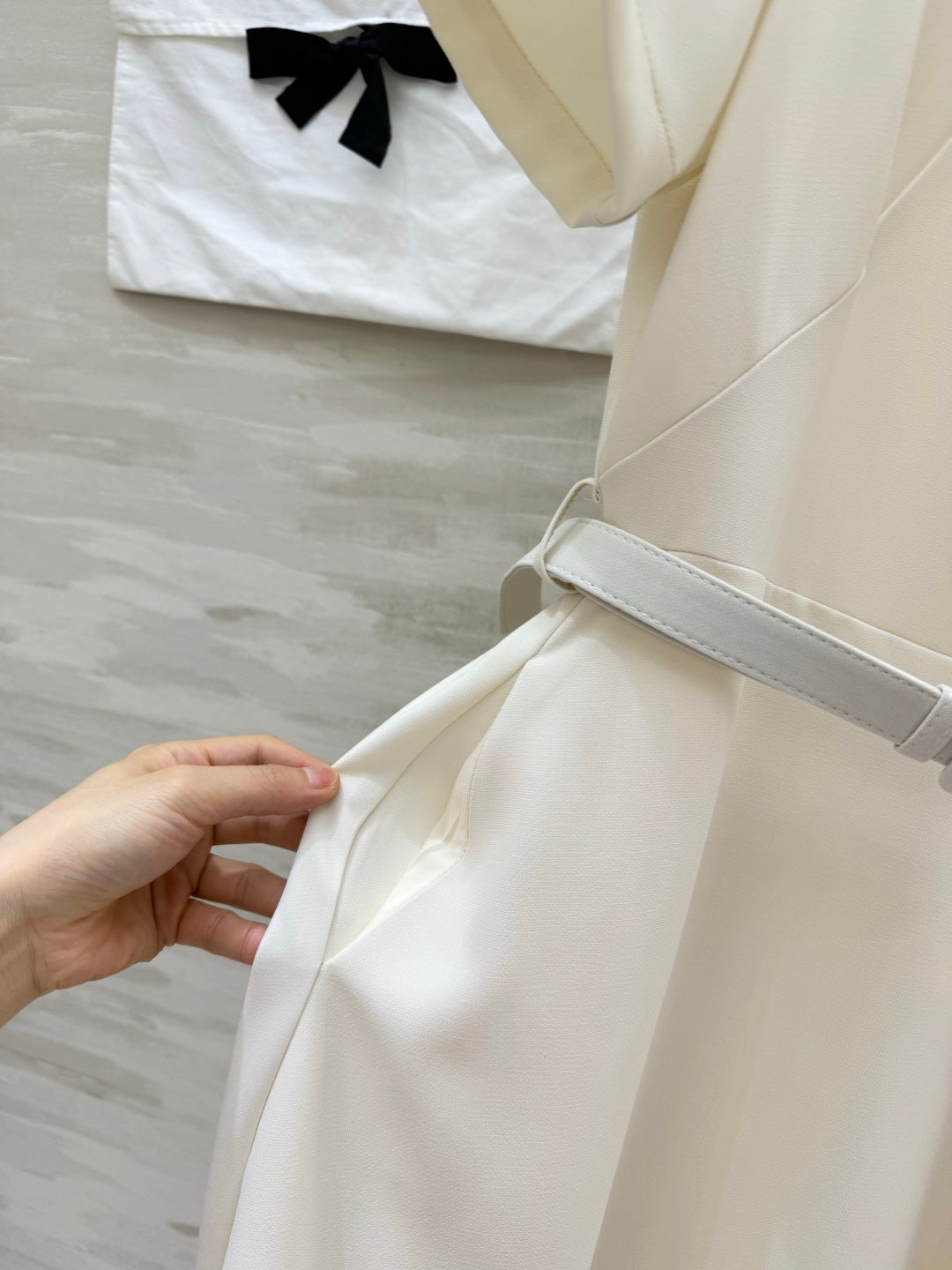 CD 26s Mid-Length Belted Dress White Wool  Silk 394159