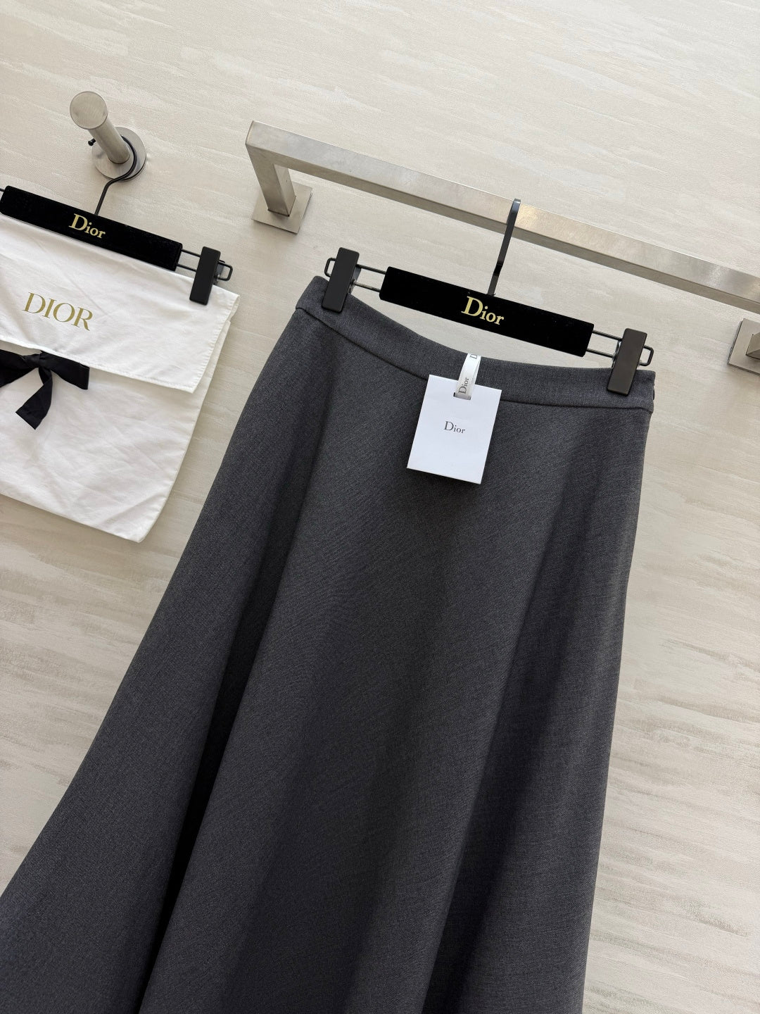 CD Mid-Length Skirt Black Wool Silk 394144