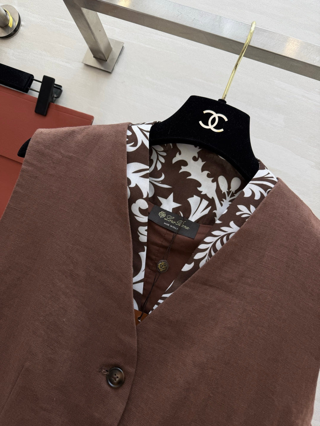 LP 26s Vest Brown Linen 398875
