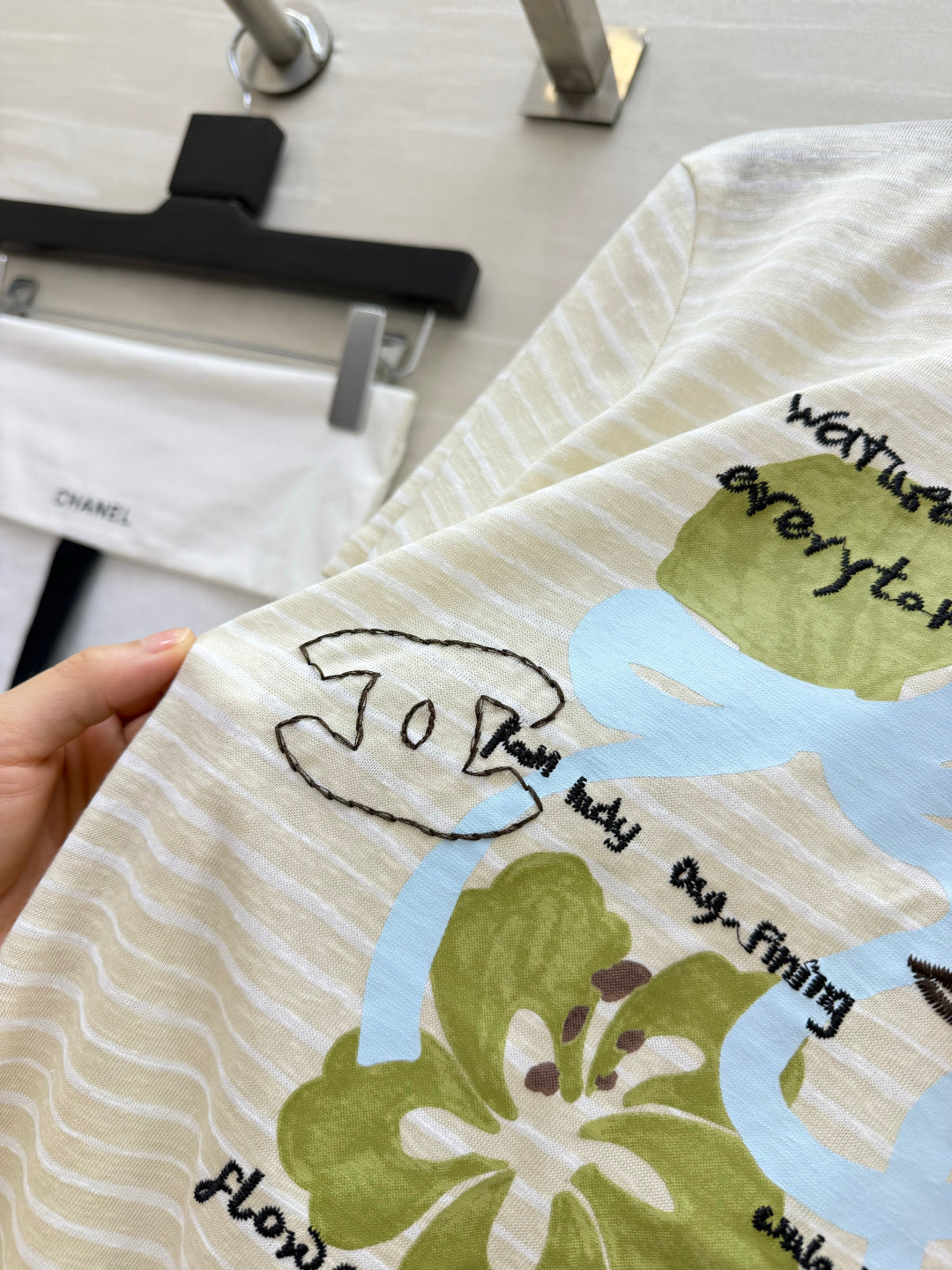 CC 26s Short-Sleeve T-Shirt Cream Cotton 412095