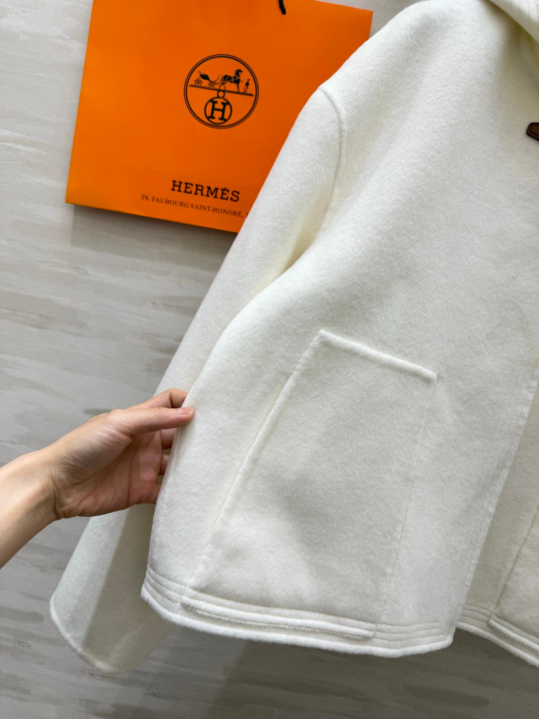 HM 26s Albion H Passant Hooded Jacket Cream Cashmere 413963