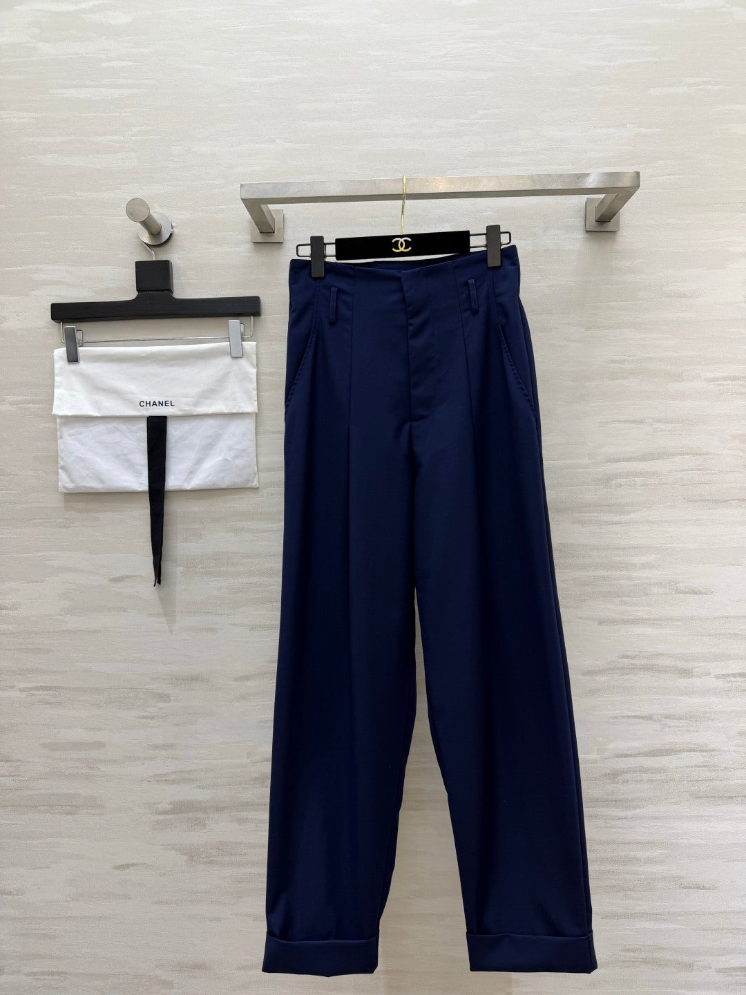 CC 26s High-Waisted Straight-Leg Trousers Cotton 422181