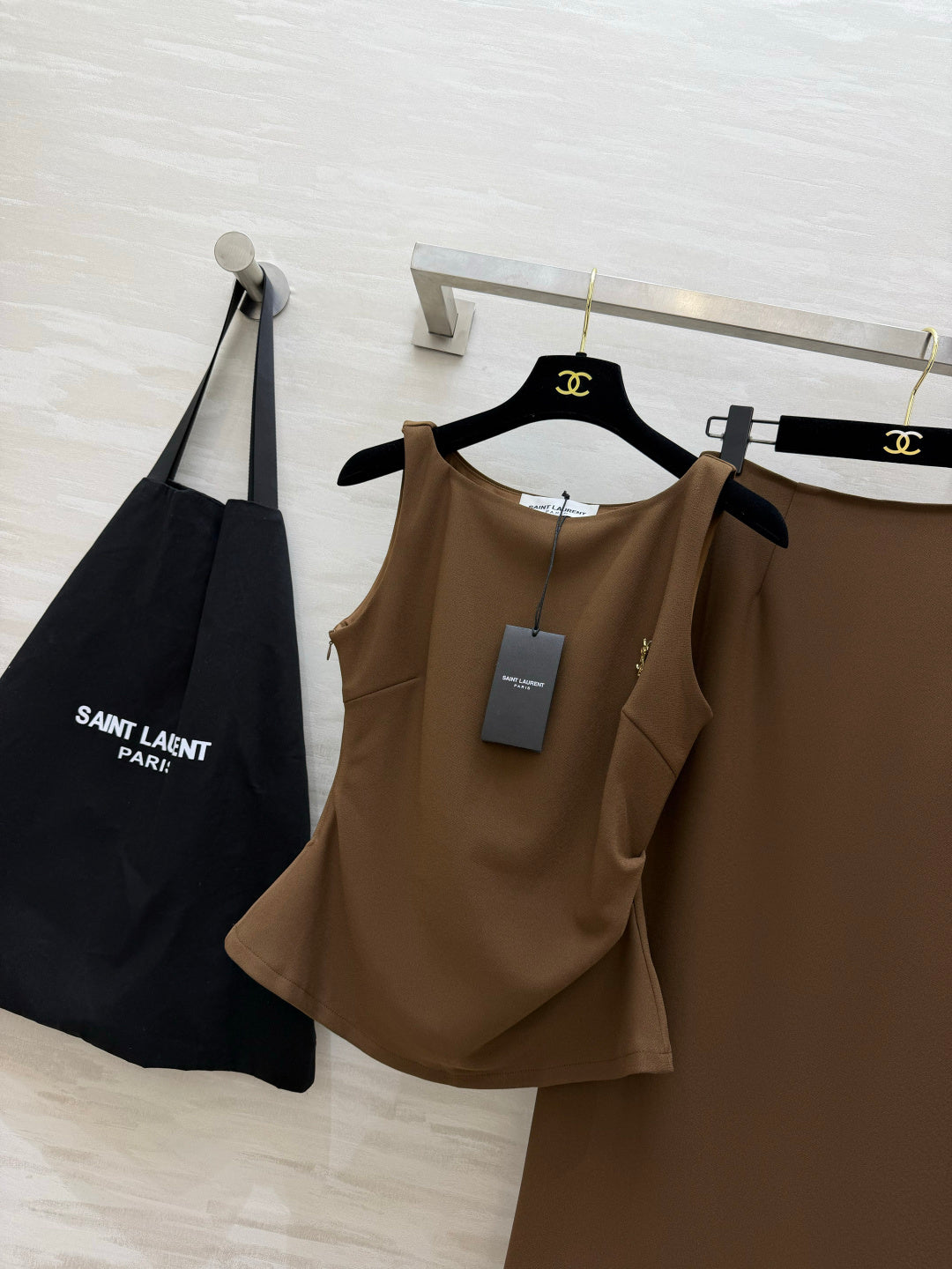 YSL 26s Sleeveless Vest + Straight Skirt Set Linen 422169