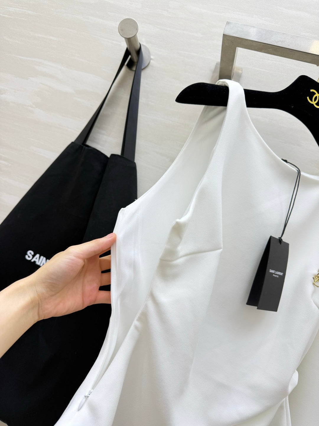 YSL 26s Sleeveless Vest + Straight Skirt Set White Linen 422164